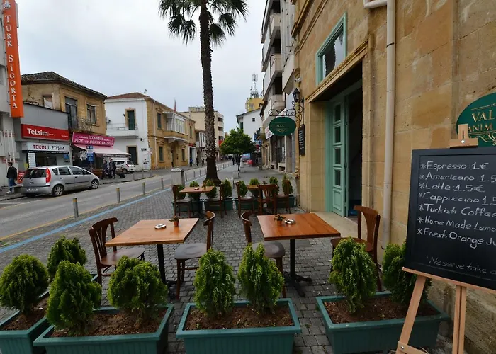 ホテル Valide Hanim 3*